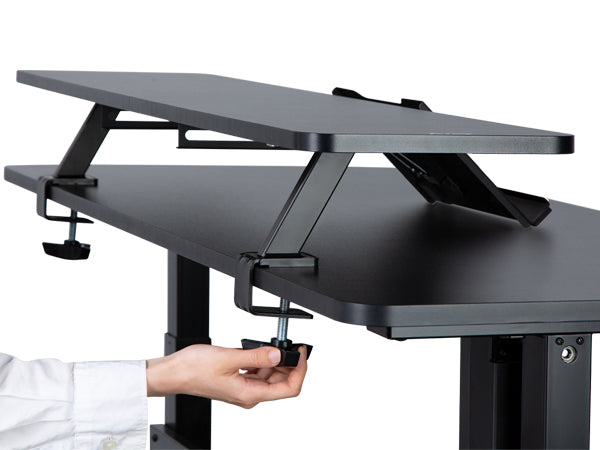 Tool-Free Clamp-On Shelf 